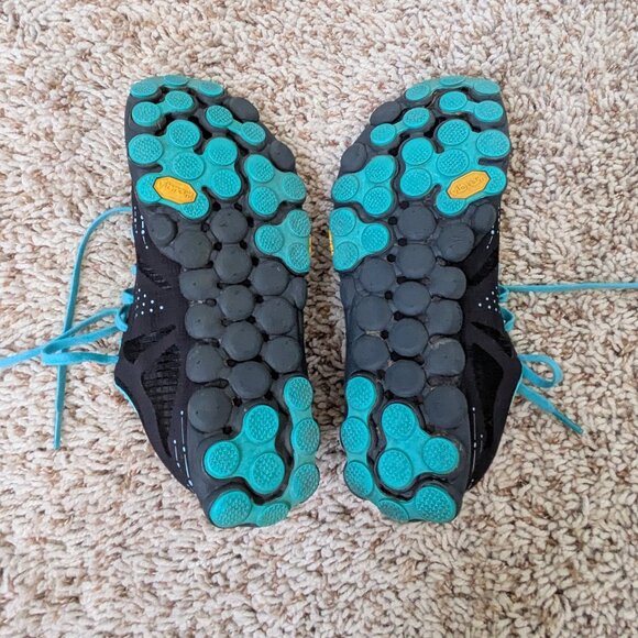 New Balance Women’s Minimus Zero Trail Running Shoes – Size 7 – Black – Used Go - Picture 6 of 10